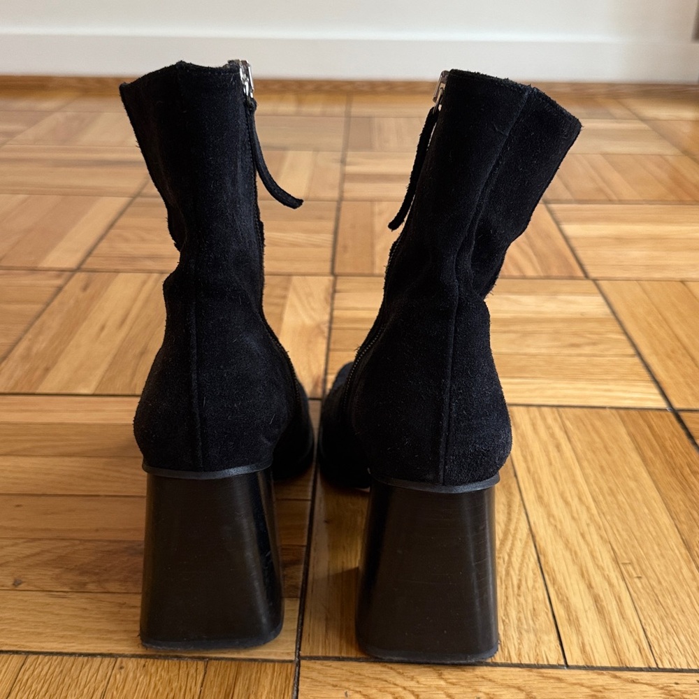 Aloha’s South Black Suede Heeled Boot - Picture 3 of 7